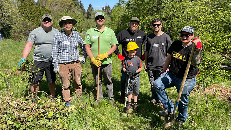 united states, bike to work, tree planting, environmental clean-up